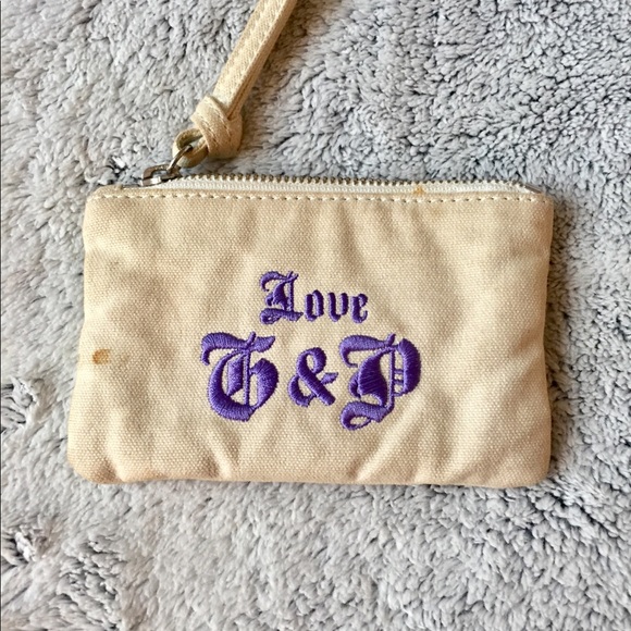 Juicy Couture Mini Pouch - Picture 5 of 7